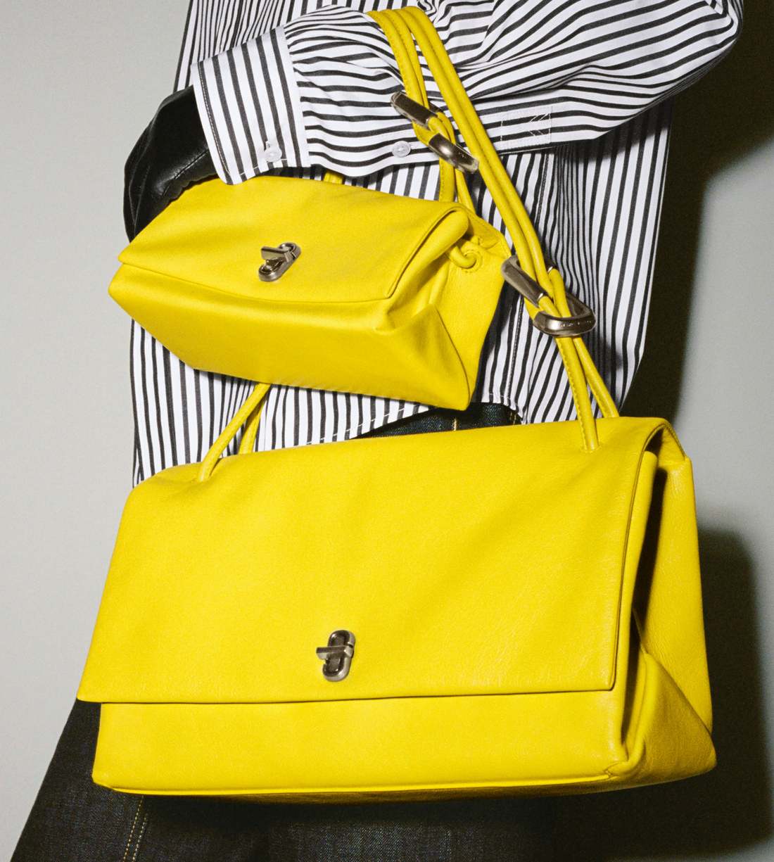 The Large Dual Bag Black